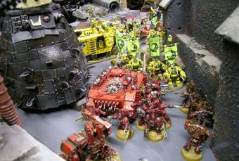 Chaos vs Orks