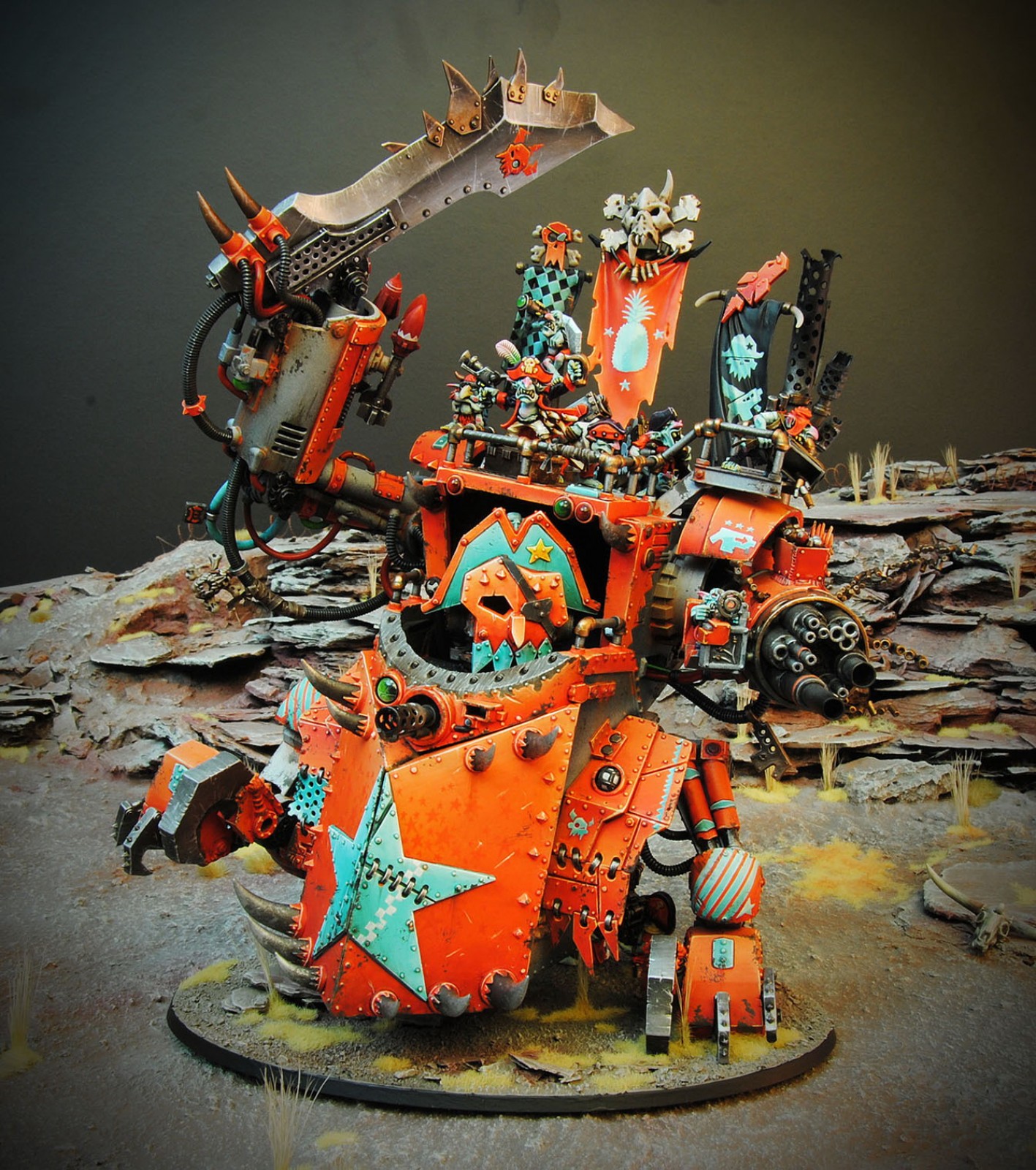 Warhammer 40000 toy. Орки вархаммер 40000 миниатюры. Warhammer 40000 миниатюры Orks. Миньки орков вархаммер 40000. Миниатюрки вархаммер 40000.