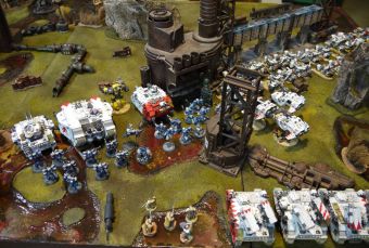 Mars 2017 : White Scars & World Eaters vs Tau